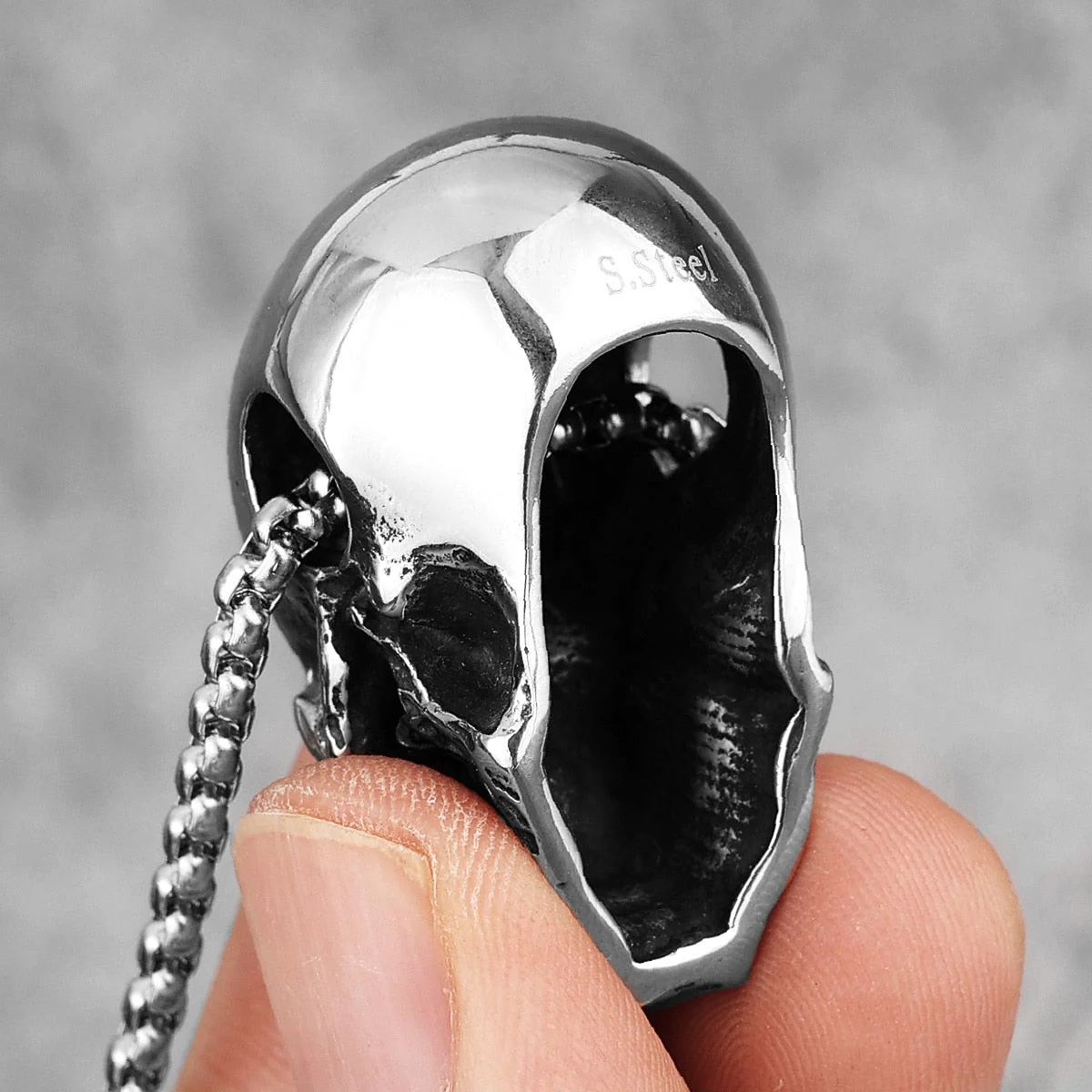 Stainless Steel Skull Necklace - Image 5