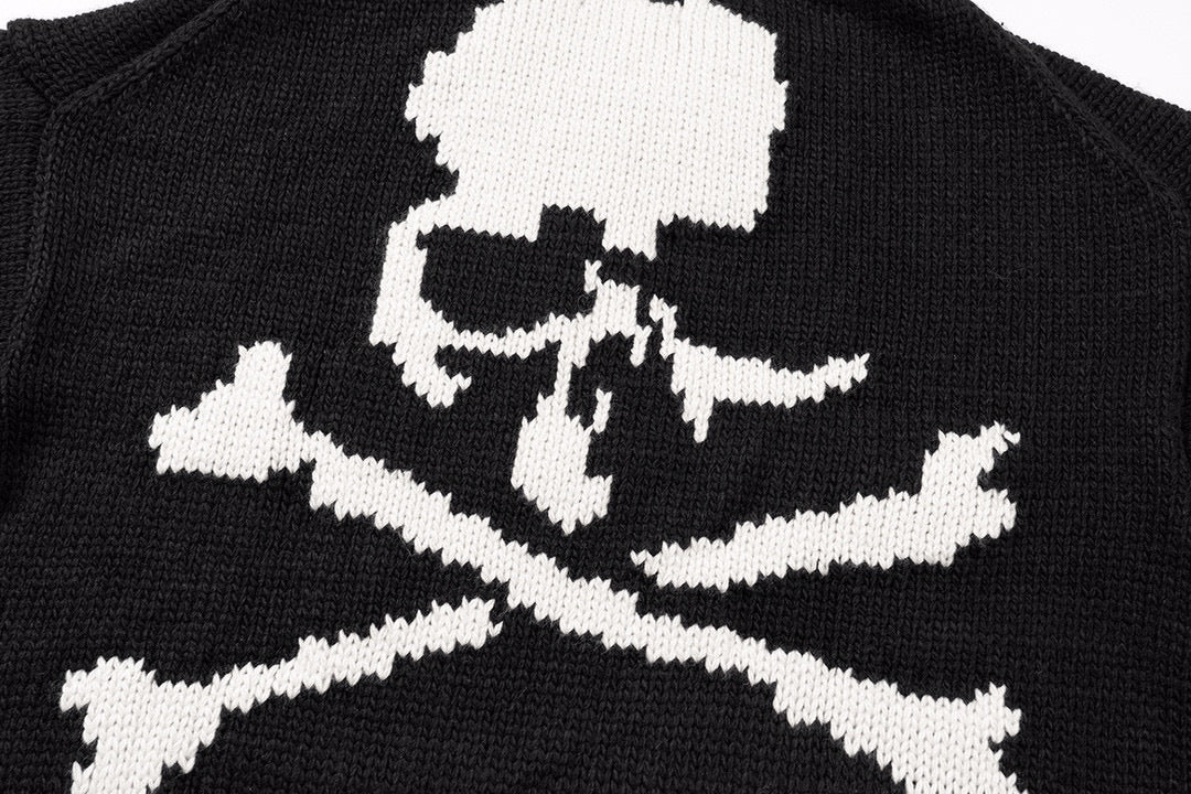 Unisex Skull Sweater - Image 4